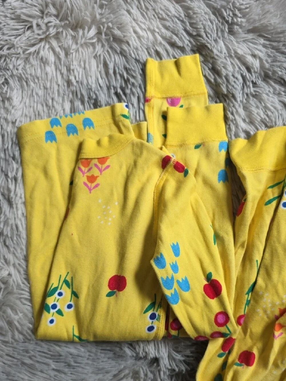 Hanna Andersson Yellow Floral & Berry Kids Pajama Set